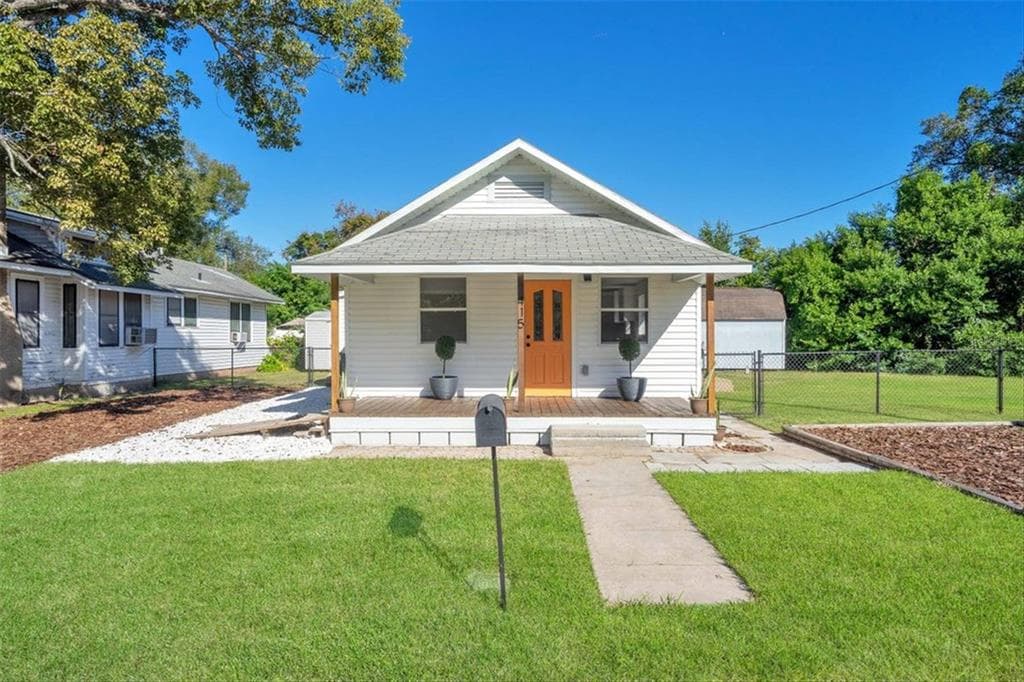 415 MICHIGAN AVENUE EUSTIS, FL 32726