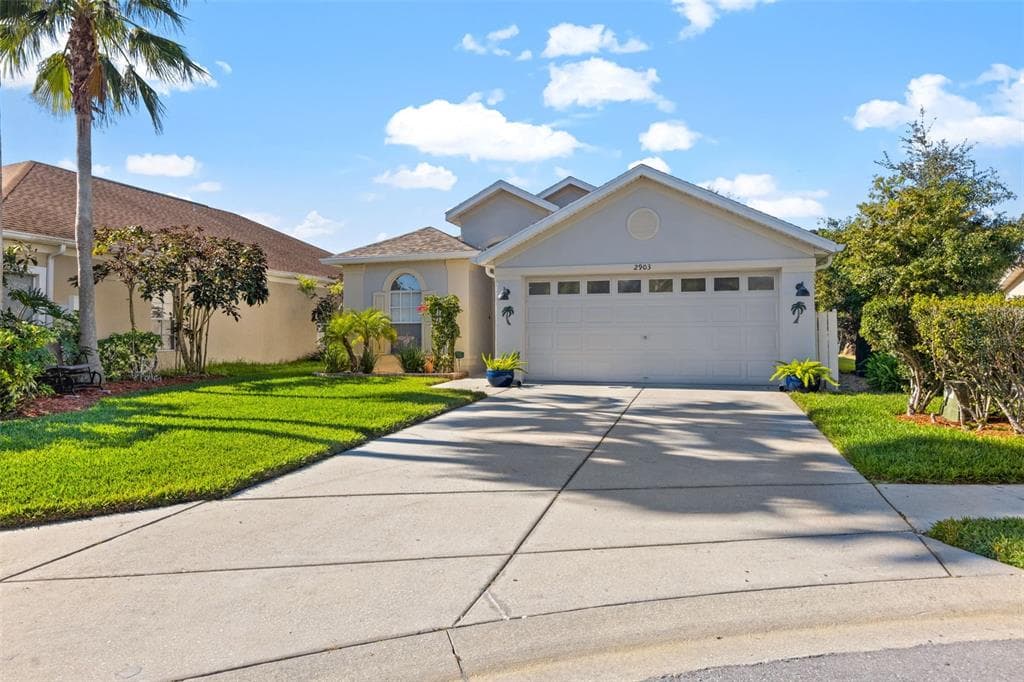 2903 PONCE COURT HOLIDAY, FL 34691