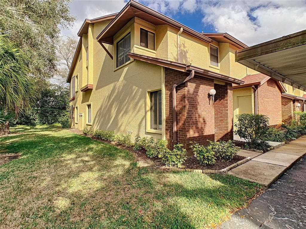 615 FAIRMONT AVENUE UNIT C SAFETY HARBOR, FL 34695