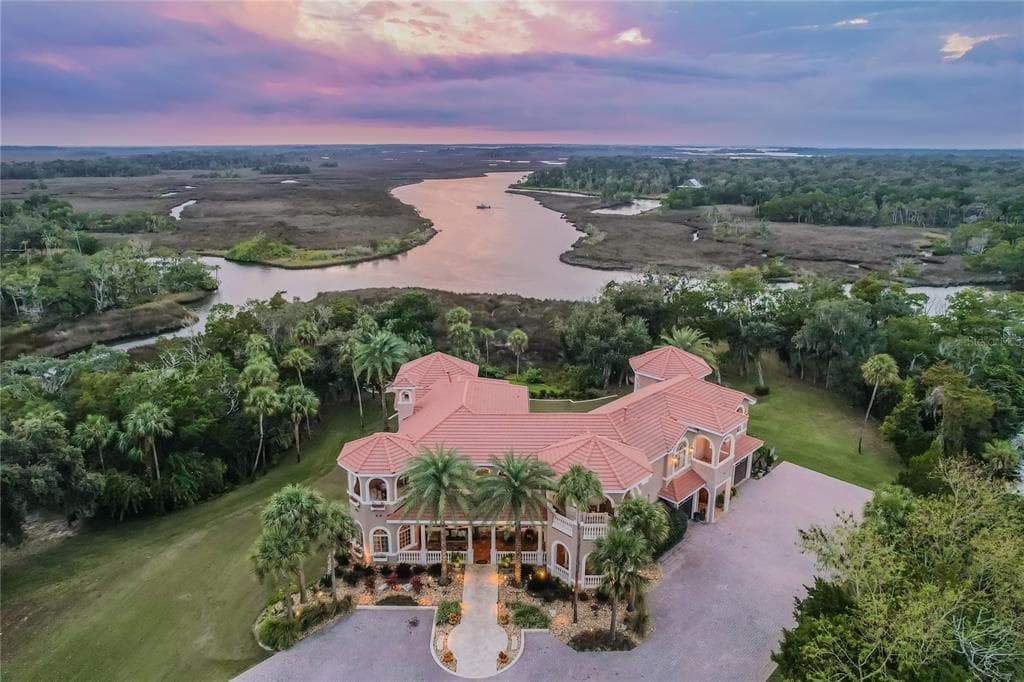 6850 S HANCOCK ROAD HOMOSASSA, FL 34448
