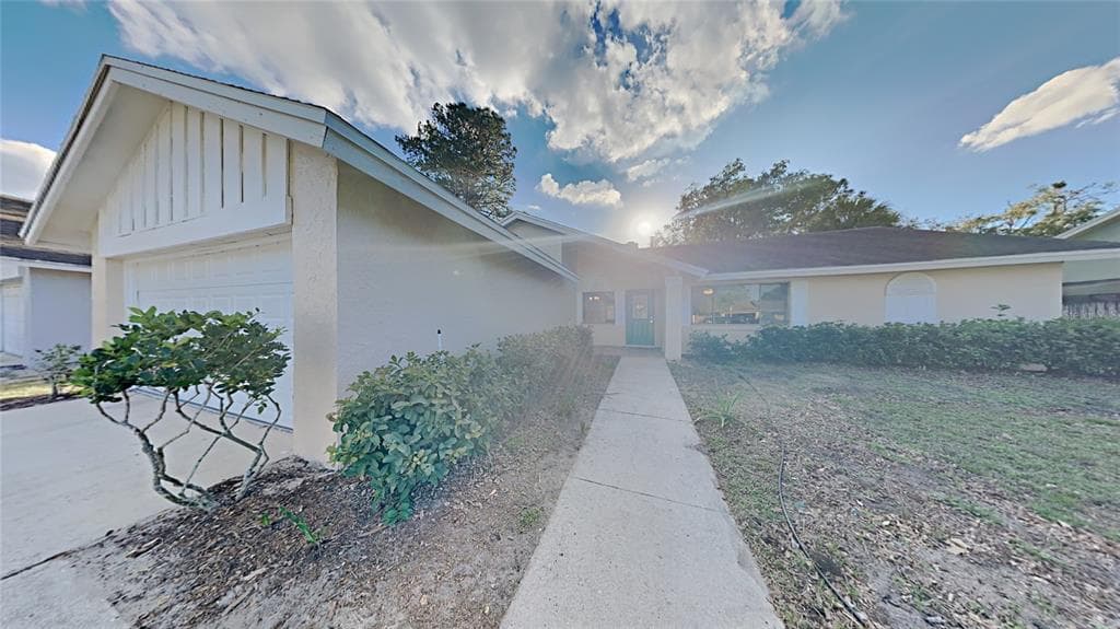 120 MORNING GLORY DRIVE LAKE MARY, FL 32746