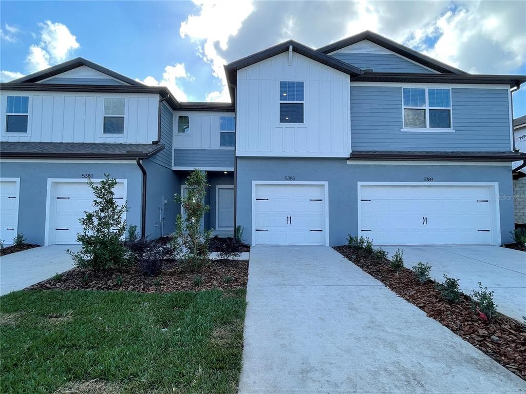 5385 ELMVIEW CROSSING WESLEY CHAPEL, FL 33545