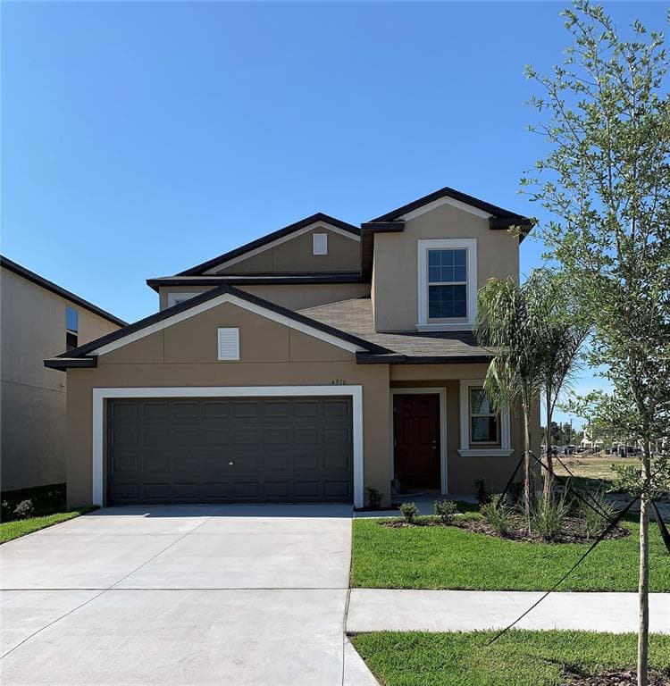 4916 WHITE CHICORY DRIVE APOLLO BEACH, FL 33572