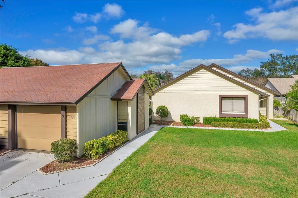 2467 BAY BERRY DRIVE CLEARWATER, FL 33763