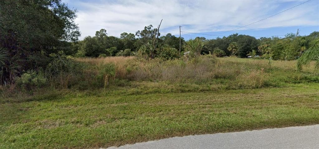 251 SUNSET BOULEVARD E PUNTA GORDA, FL 33982