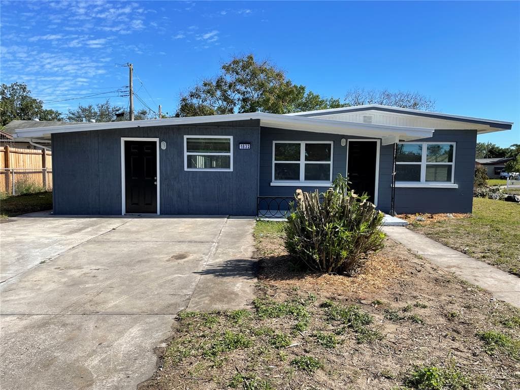 1832 S CIVITAN AVENUE LAKELAND, FL 33801