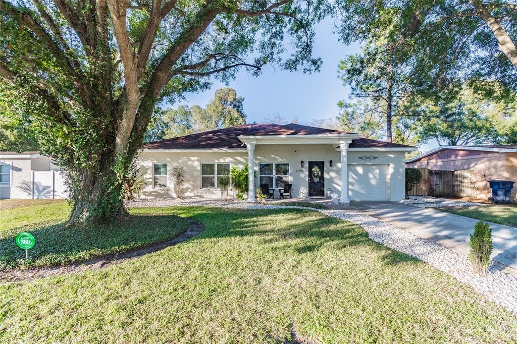 1705 W LOUISIANA AVENUE TAMPA, FL 33603