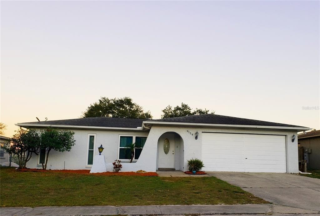 9154 BARRINGTON LANE PORT RICHEY, FL 34668