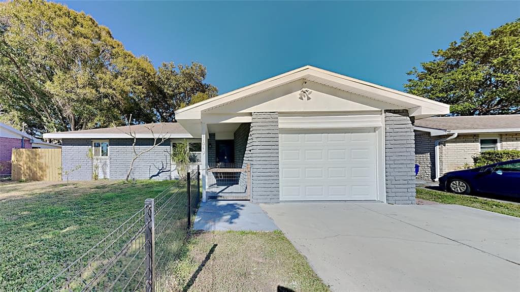 11049 DUNCAN STREET SEMINOLE, FL 33772