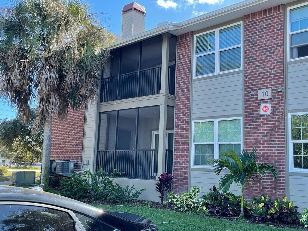9100 DR MARTIN LUTHER KING JR STREET N UNIT 1002 ST PETERSBURG, FL 33702