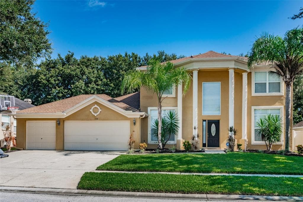 5120 WHISPERING LEAF TRAIL