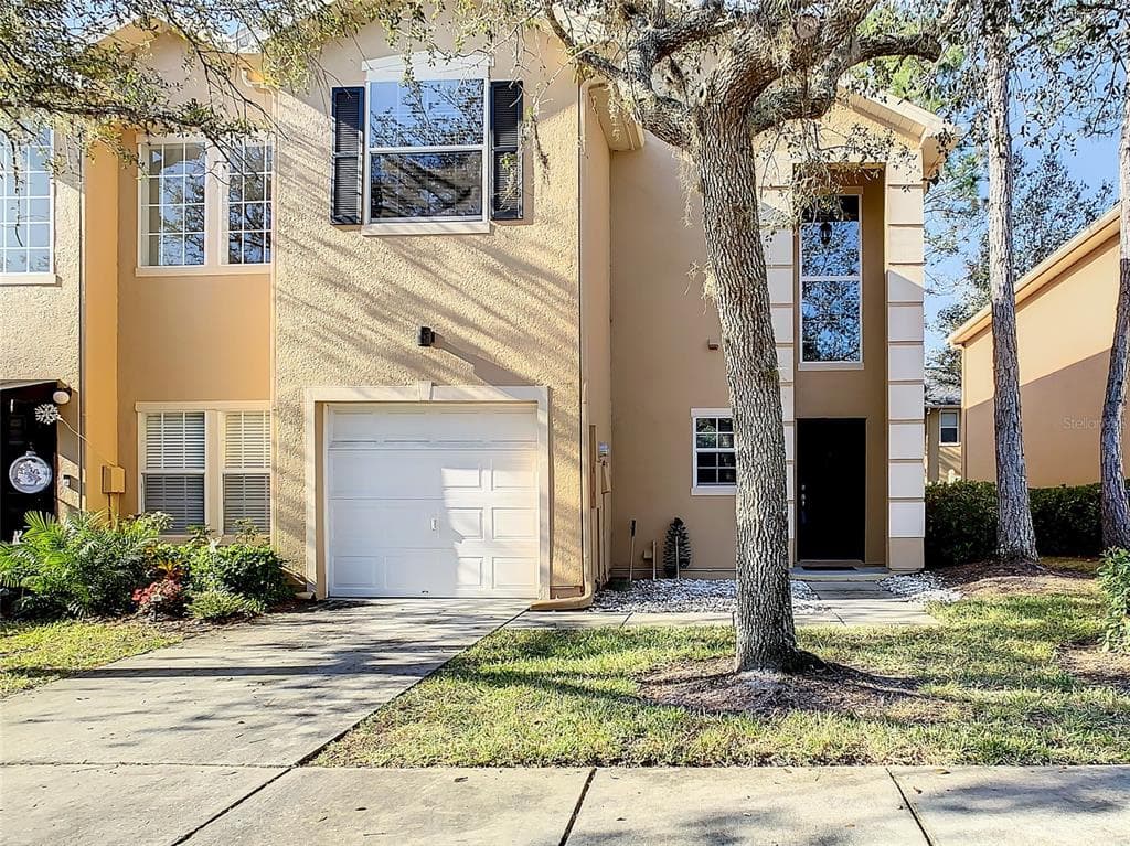 16308 NEWBURY PALMS COURT TAMPA, FL 33647