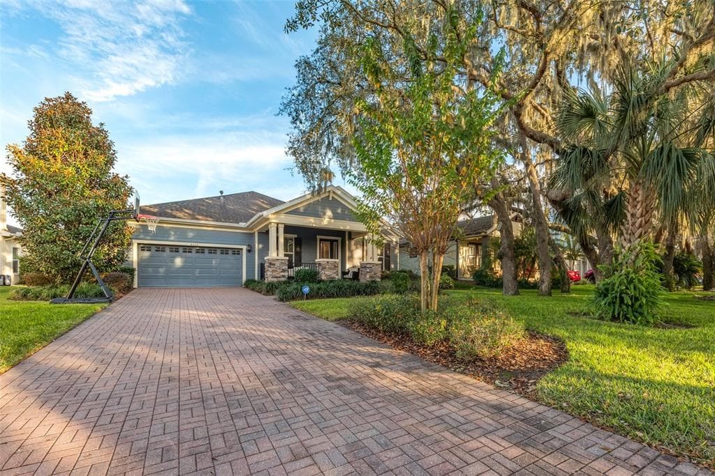 5322 SANDERLING RIDGE DRIVE LITHIA, FL 33547