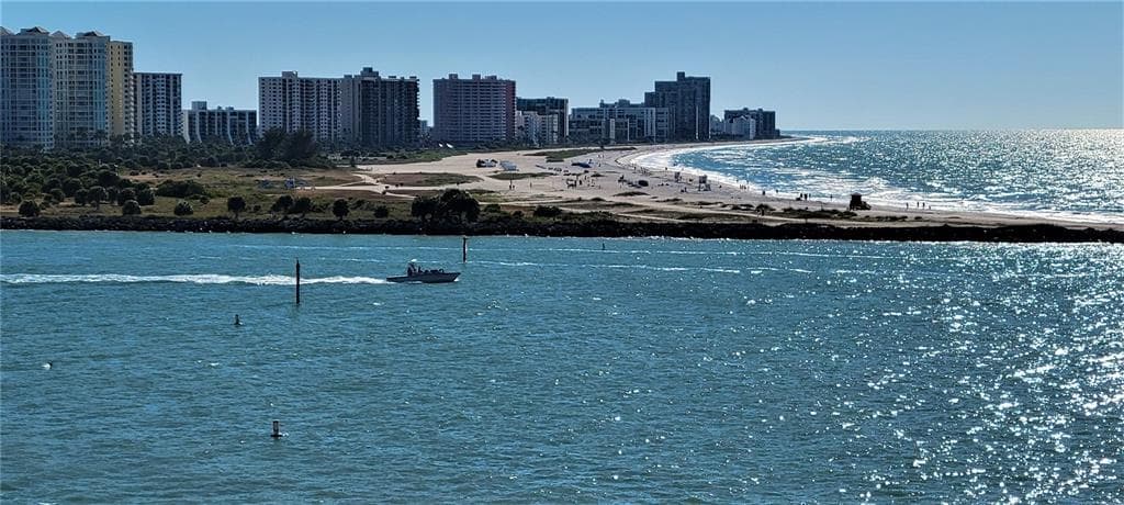 440 S GULFVIEW BOULEVARD UNIT 801 CLEARWATER, FL 33767