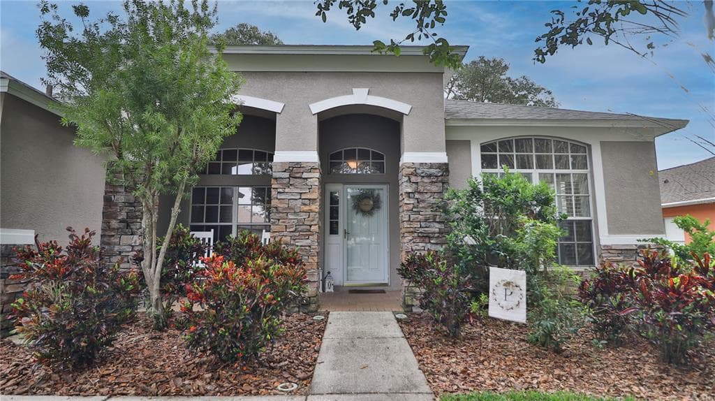 2703 VILLA DRIVE VALRICO, FL 33596