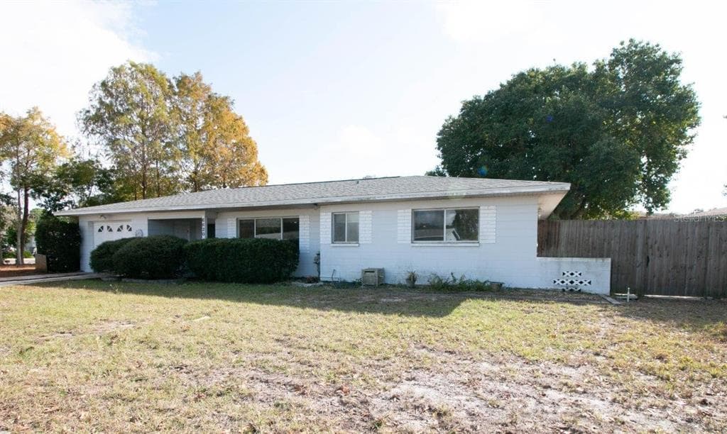 6620 BURLINGTON AVENUE N ST PETERSBURG, FL 33710