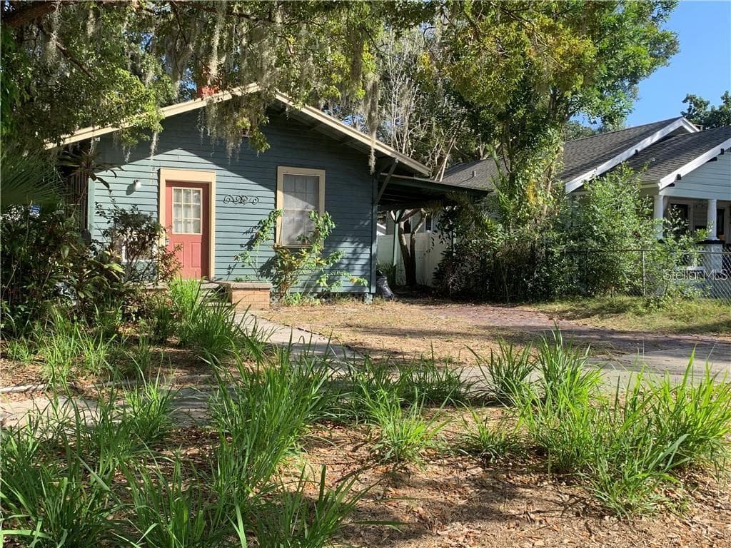 833 11TH STREET N ST PETERSBURG, FL 33705
