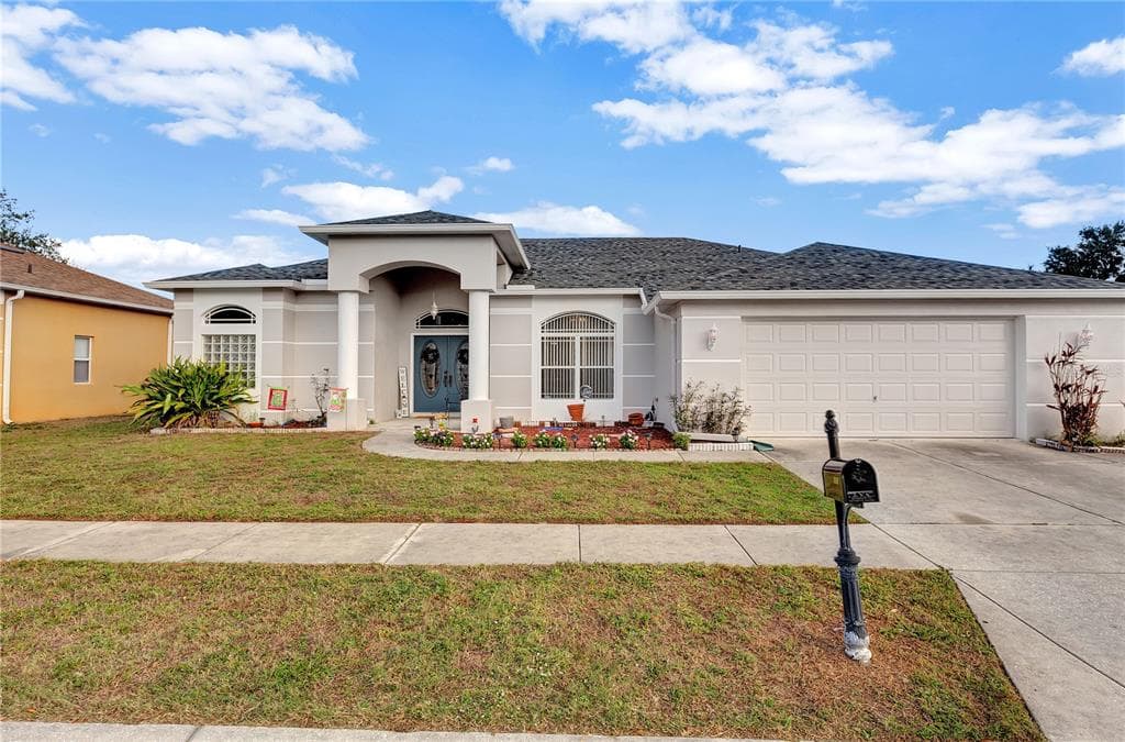 8008 BAYTREE DRIVE NEW PORT RICHEY, FL 34653