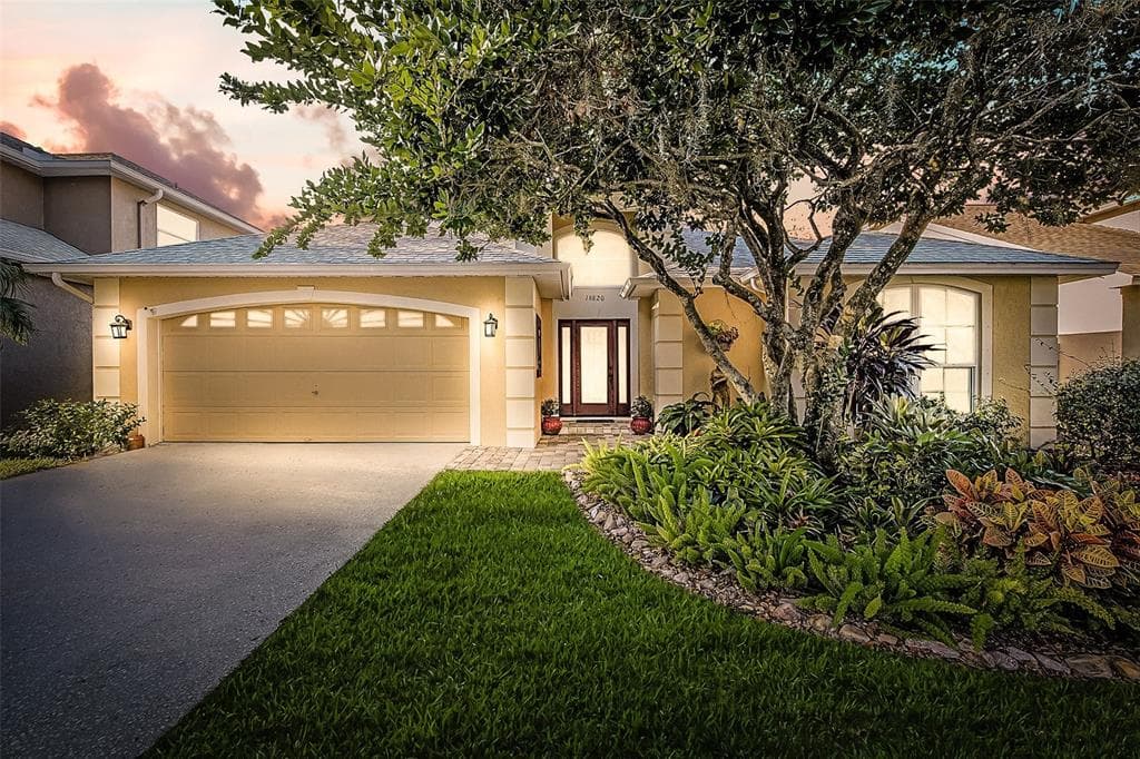 18820 RUE LOIRE LUTZ, FL 33558