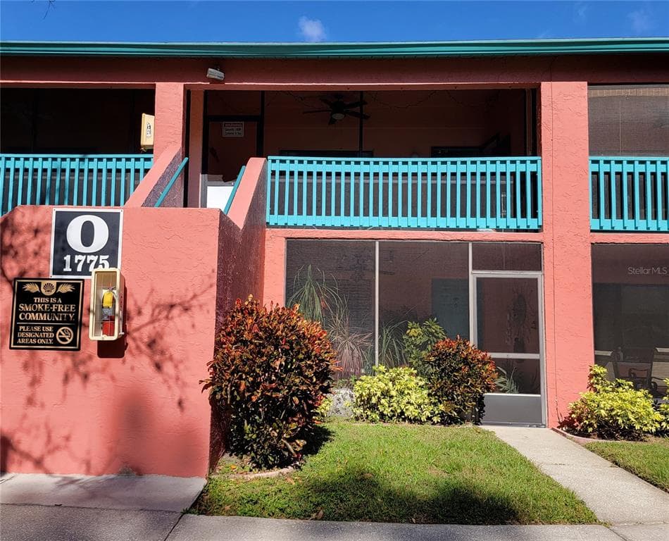 1775 CUPECOY CIRCLE UNIT 4 LUTZ, FL 33558