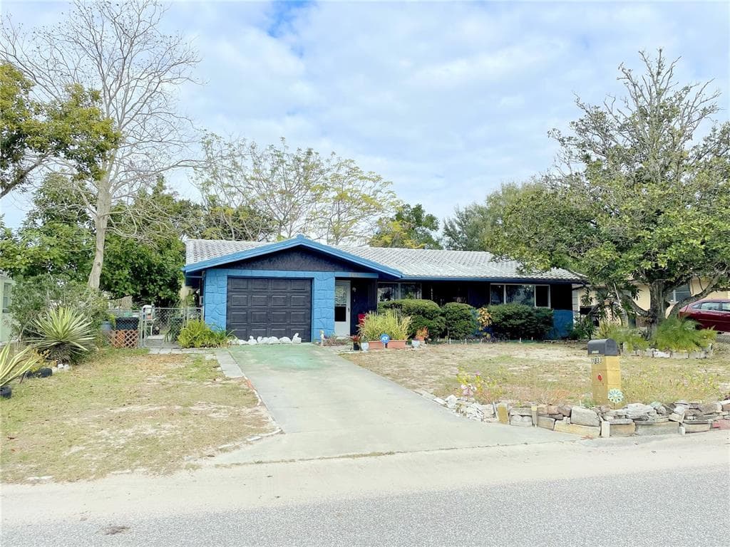 7833 TROPICANA DRIVE PORT RICHEY, FL 34668
