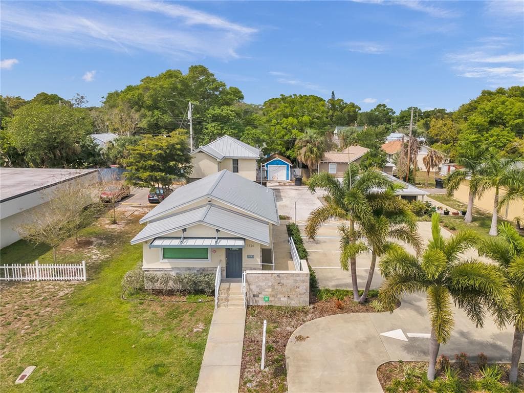 1126 16TH STREET N ST PETERSBURG, FL 33705