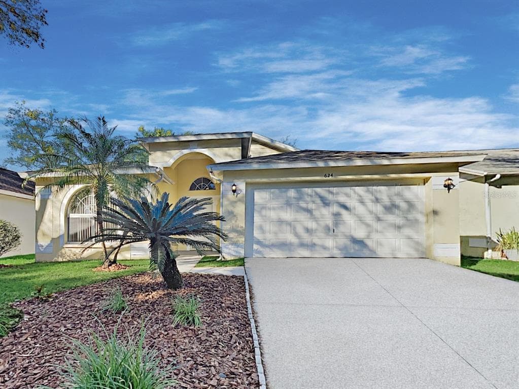 624 SAND RIDGE DRIVE VALRICO, FL 33594
