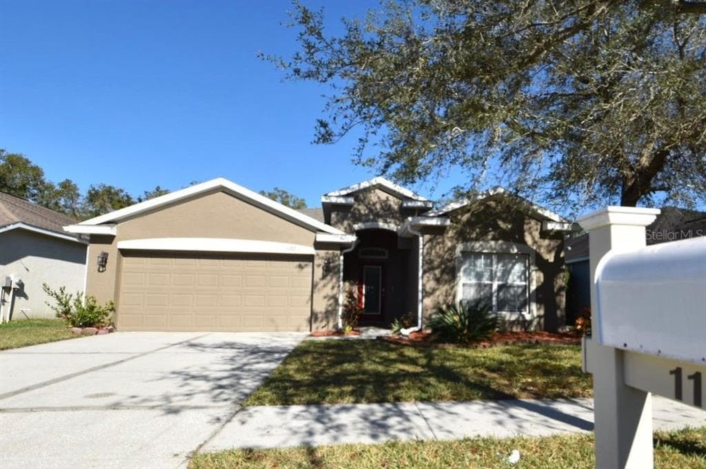 1182 EMERALD HILL WAY VALRICO, FL 33594