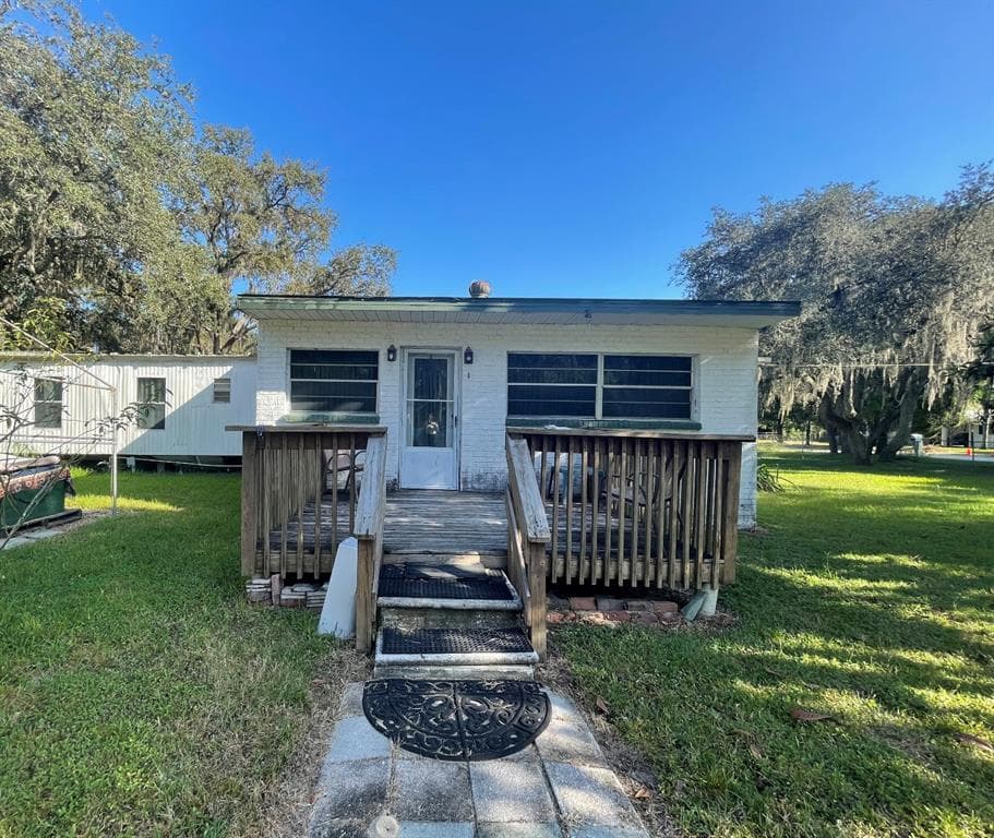 3549 KALMAN DRIVE ZEPHYRHILLS, FL 33541