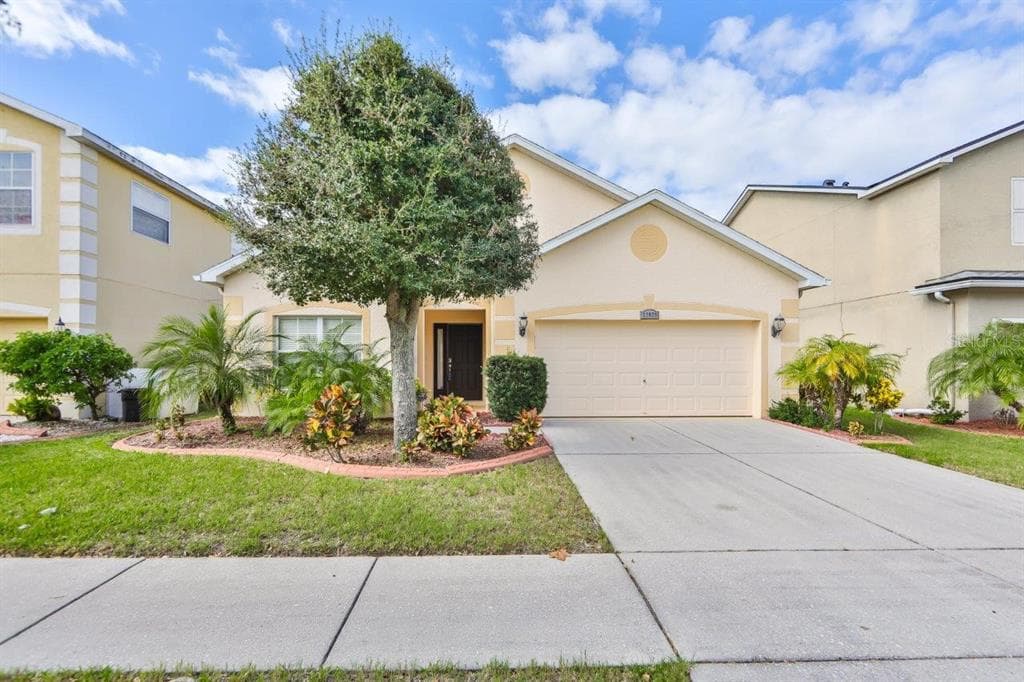 12029 CITRUS LEAF DRIVE GIBSONTON, FL 33534