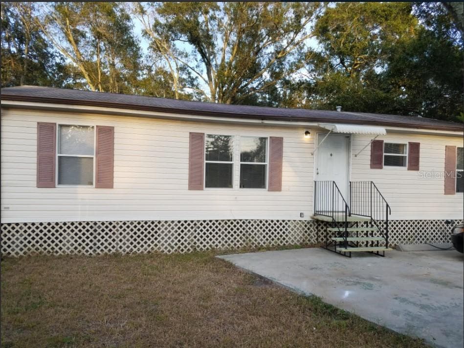 5906 SUSSEX COURT TAMPA, FL 33615