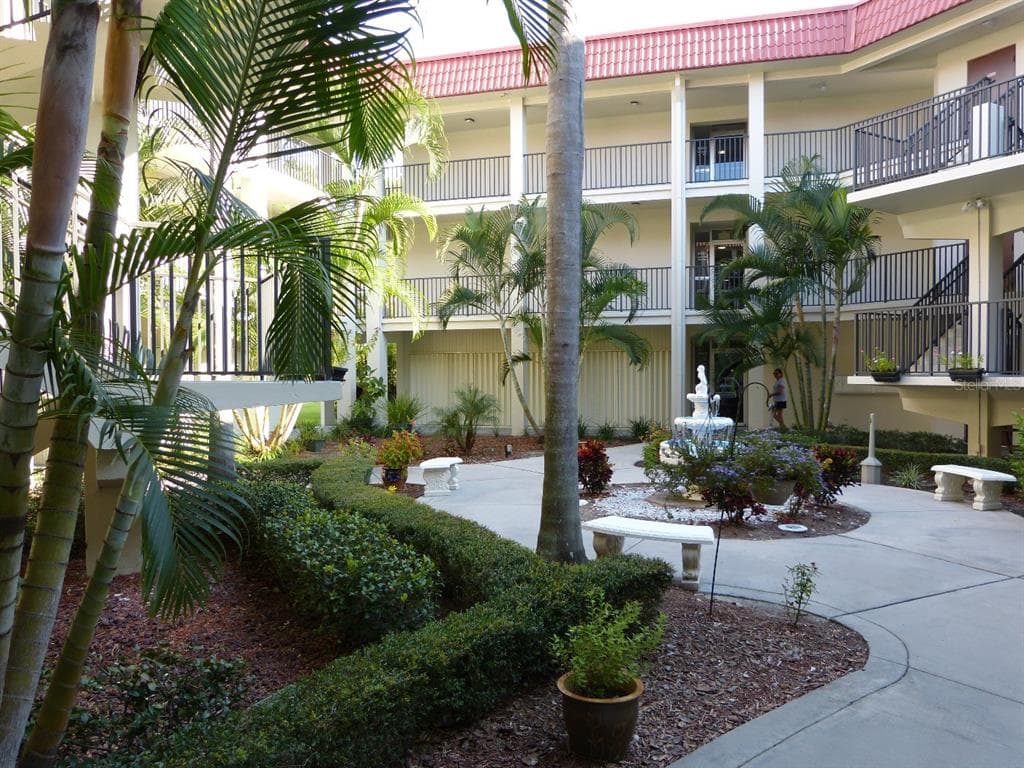 2700 BAYSHORE BOULEVARD UNIT 2309 DUNEDIN, FL 34698