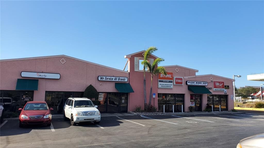 1201 US HIGHWAY 19 HOLIDAY, FL 34691