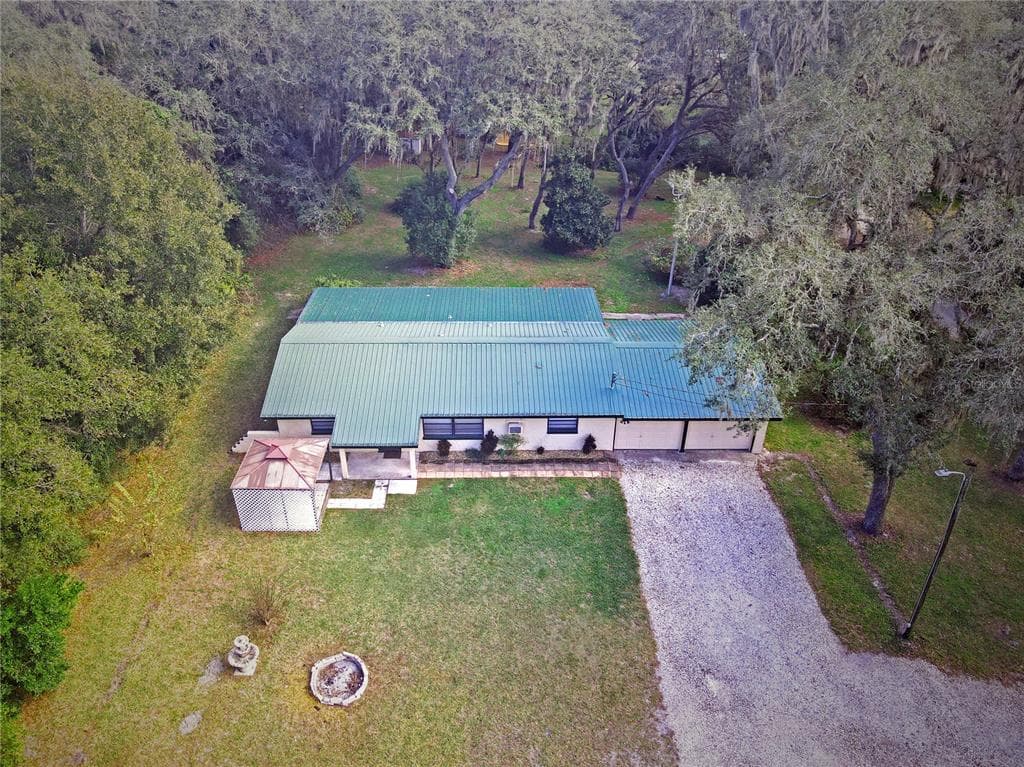 4330 RYALS ROAD ZEPHYRHILLS, FL 33541