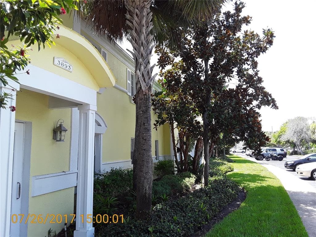 3893 POMPANO DRIVE SE UNIT A ST PETERSBURG, FL 33705