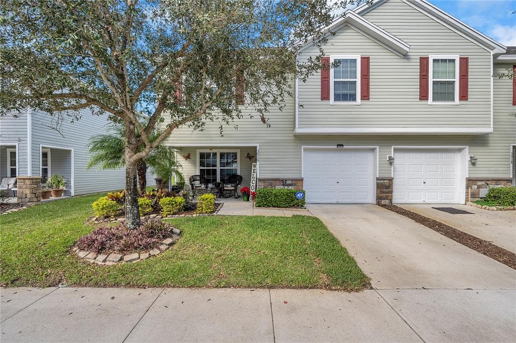 3016 MOJAVE OAK DRIVE VALRICO, FL 33594