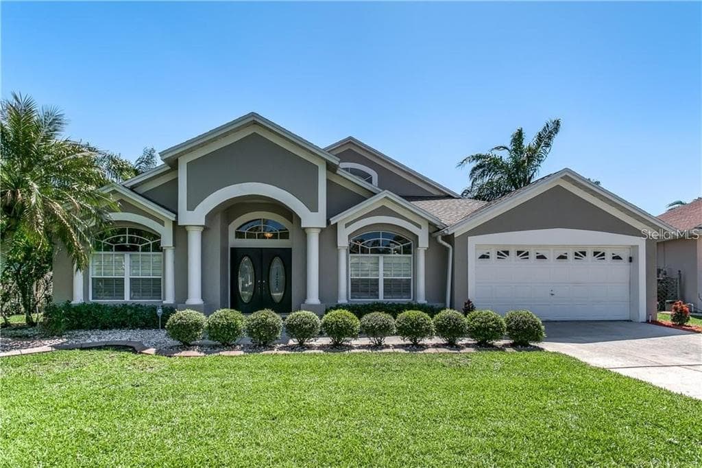 4132 APPLE BLOSSOM ROAD LUTZ, FL 33558