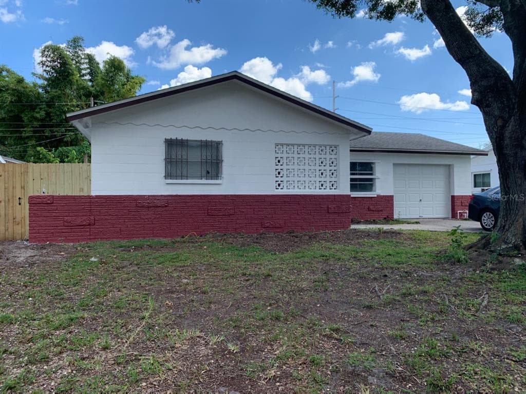 5301 52ND WAY N ST PETERSBURG, FL 33709
