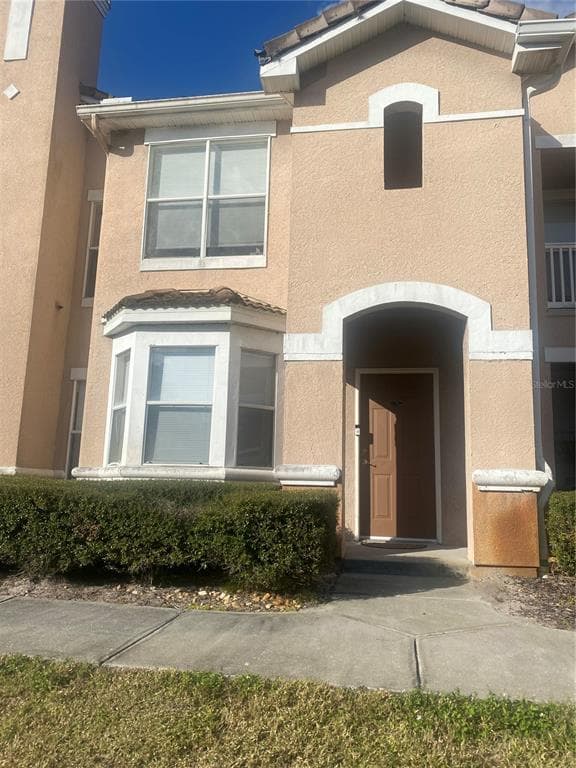 17902 VILLA CREEK DRIVE UNIT 17902 TAMPA, FL 33647