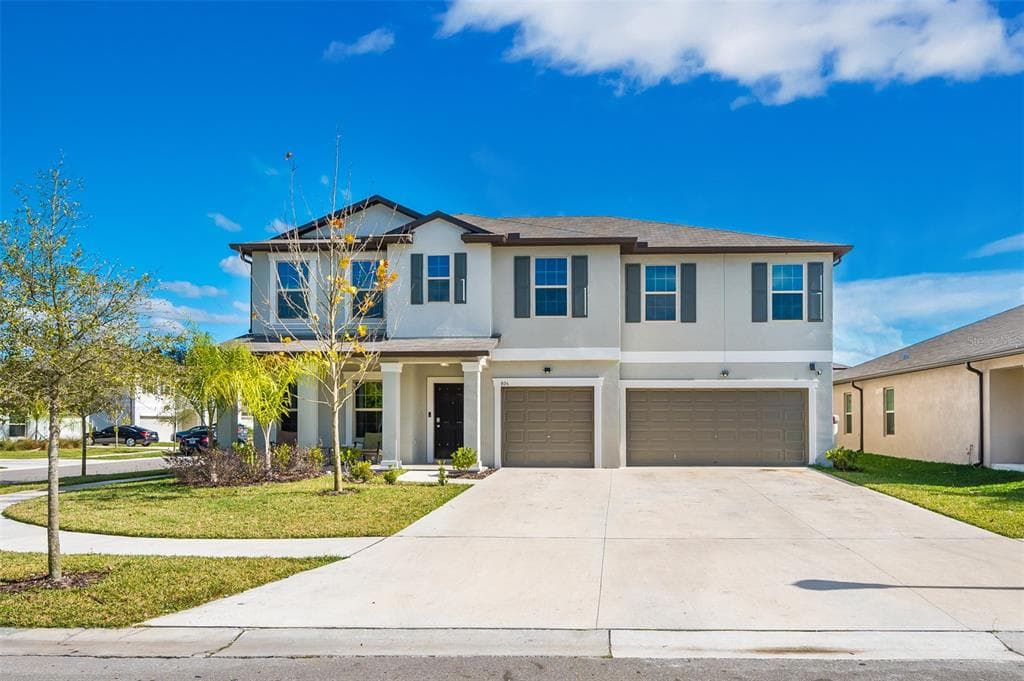 806 TIMELESS MOSS DRIVE RUSKIN, FL 33570