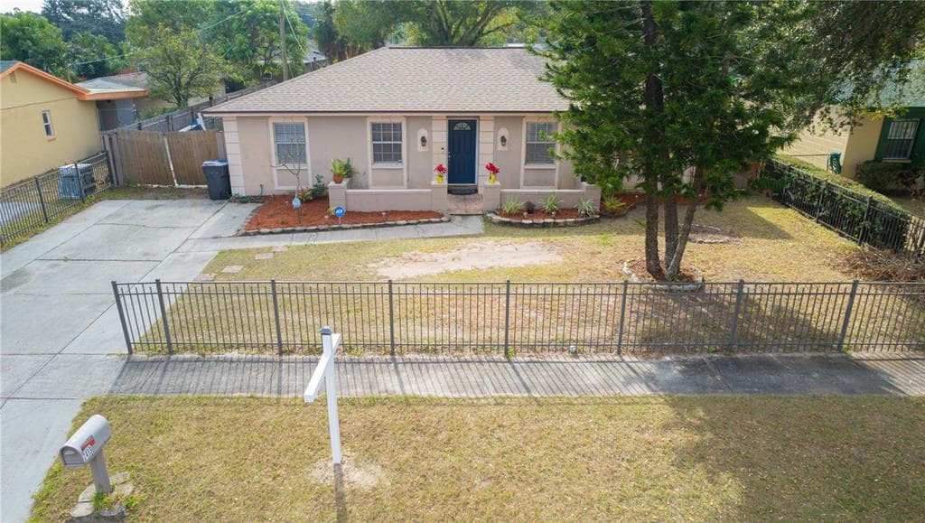 7413 SHERREN DRIVE TAMPA, FL 33619