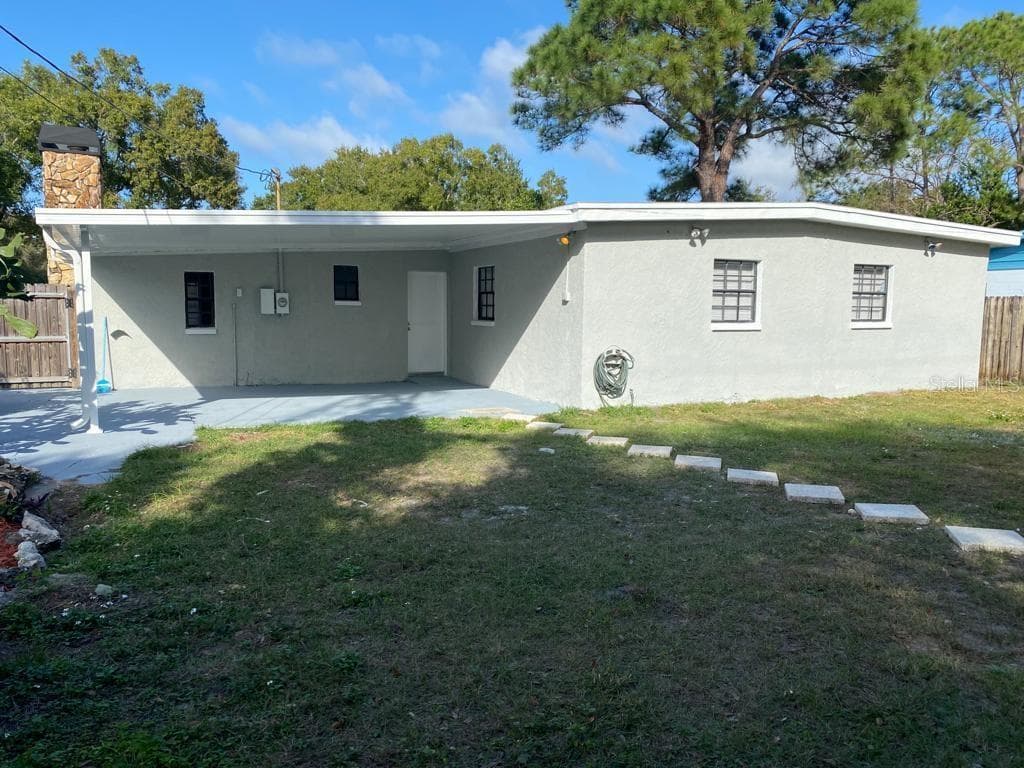 2822 W KENMORE AVENUE TAMPA, FL 33614