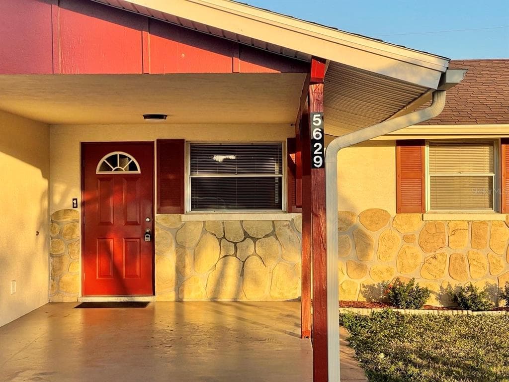 5629 23RD STREET W BRADENTON, FL 34207