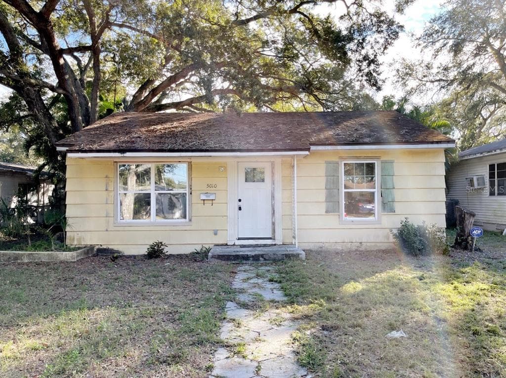 5010 2ND AVENUE S ST PETERSBURG, FL 33707