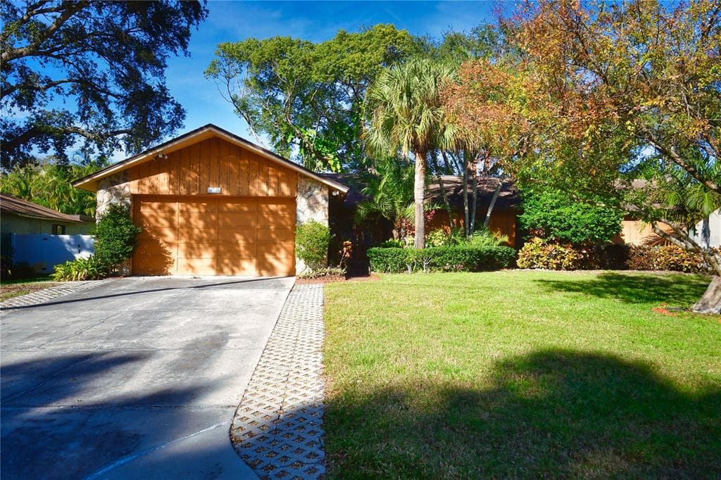 14389 86TH AVENUE SEMINOLE, FL 33776