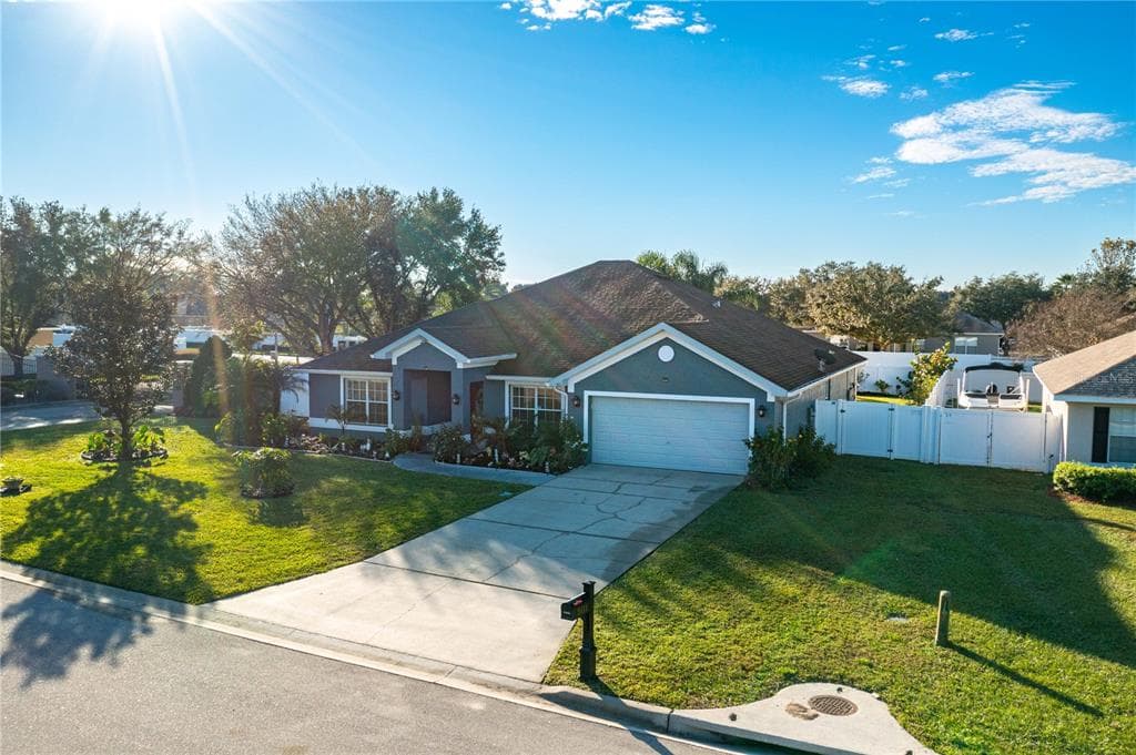 501 PINTAIL CIRCLE AUBURNDALE, FL 33823