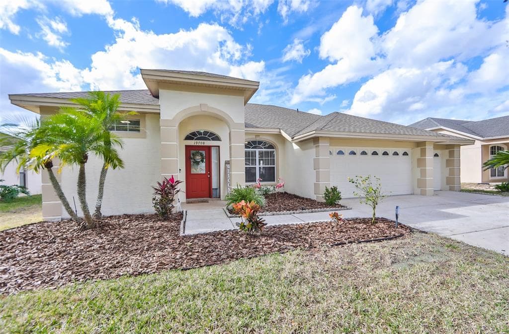 19708 WYNDMILL CIRCLE ODESSA, FL 33556