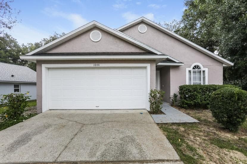1044 SHEELER HILLS DRIVE APOPKA, FL 32703