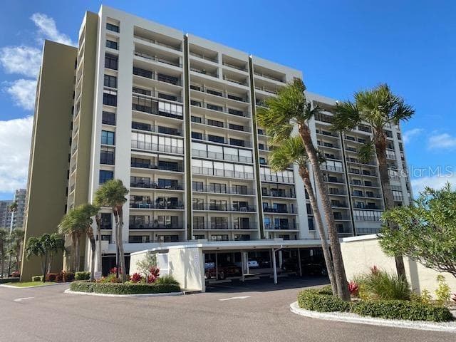 1480 GULF BOULEVARD UNIT 909 CLEARWATER, FL 33767
