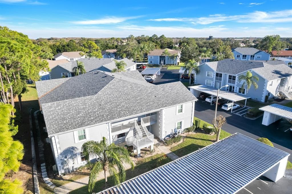 7721 HILLSIDE COURT UNIT 204 HUDSON, FL 34667